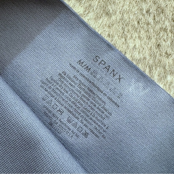Spanx Look at Me Now Leggings - Picture 4 of 9